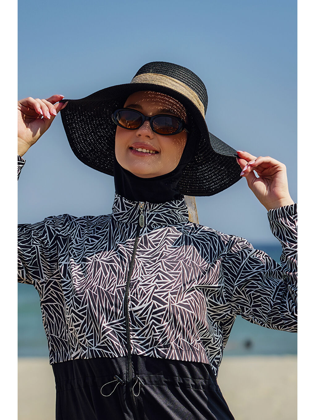 Keten Kurdele Detaylı Hasır Şapka Siyah RŞ-106