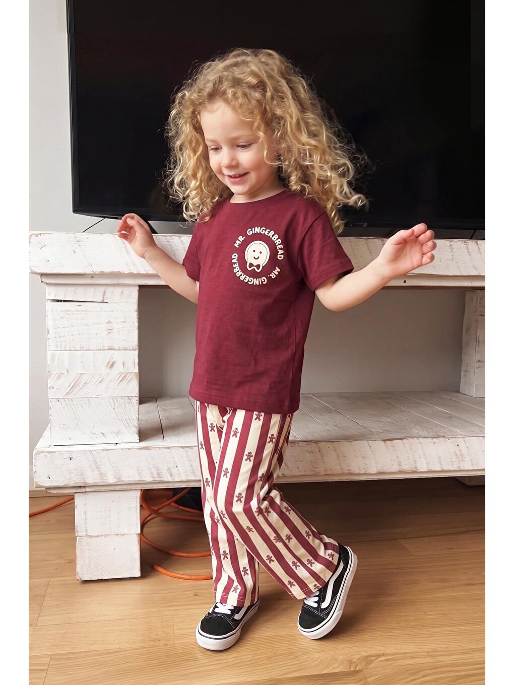 Kız Çocuk Pamuklu Bordo Kurabiye Baskılı T-Shirt Ve Eşofman Alt Üst Takım-2