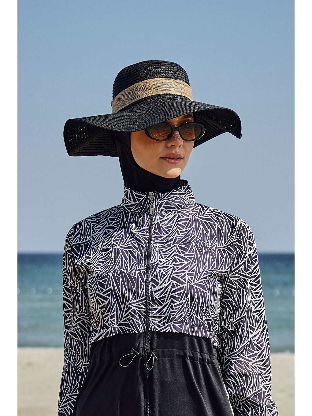 Keten Kurdele Detaylı Hasır Şapka Siyah RŞ-106-3