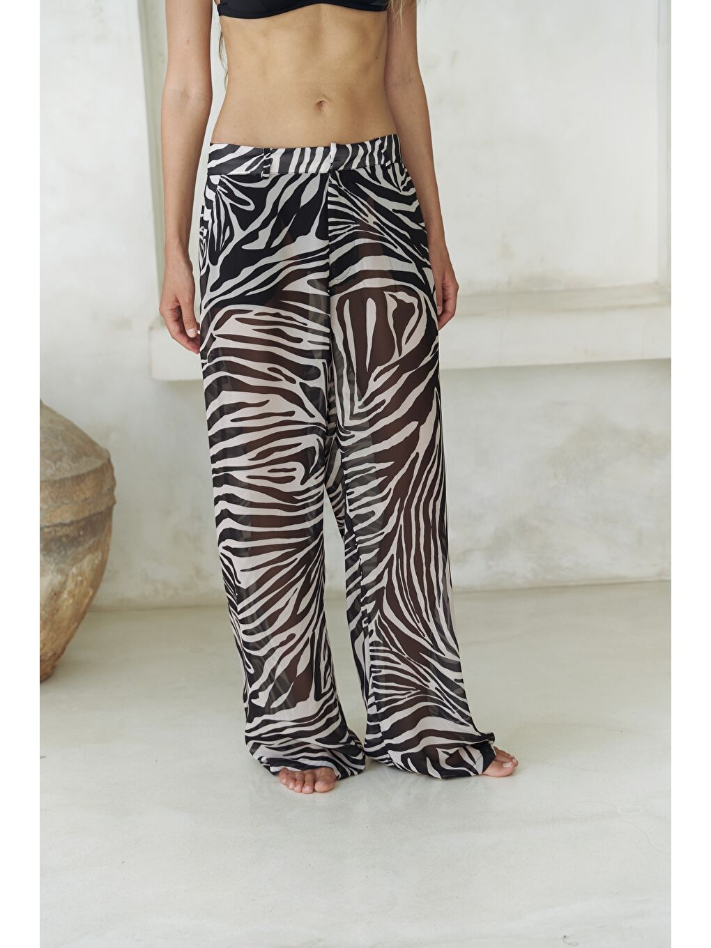 Budiono Transparan Patlı Siyah Pantolon