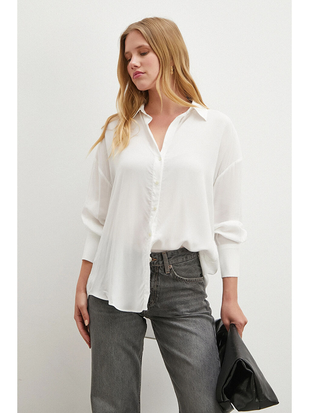 Viskon Dokuma Gömlek Beyaz