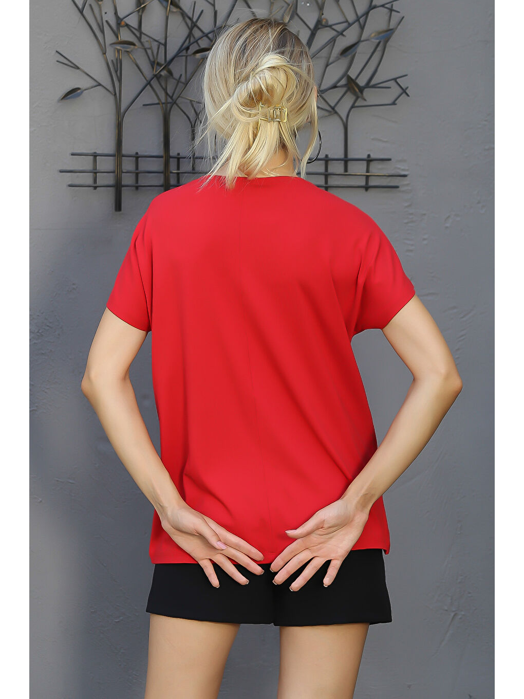 Kırmızı V Yaka Düşük Kol Düz Renk Örme Bluz-1