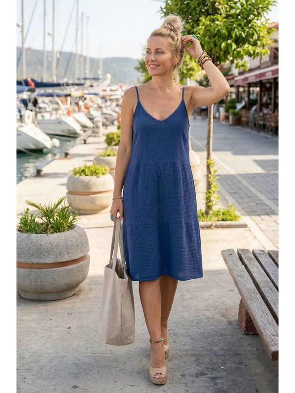 Lacivert Askılı Eteği Fırfırlı Ayarlanabilir Askılı Casual Müslin Dokuma Elbise 98 55-1
