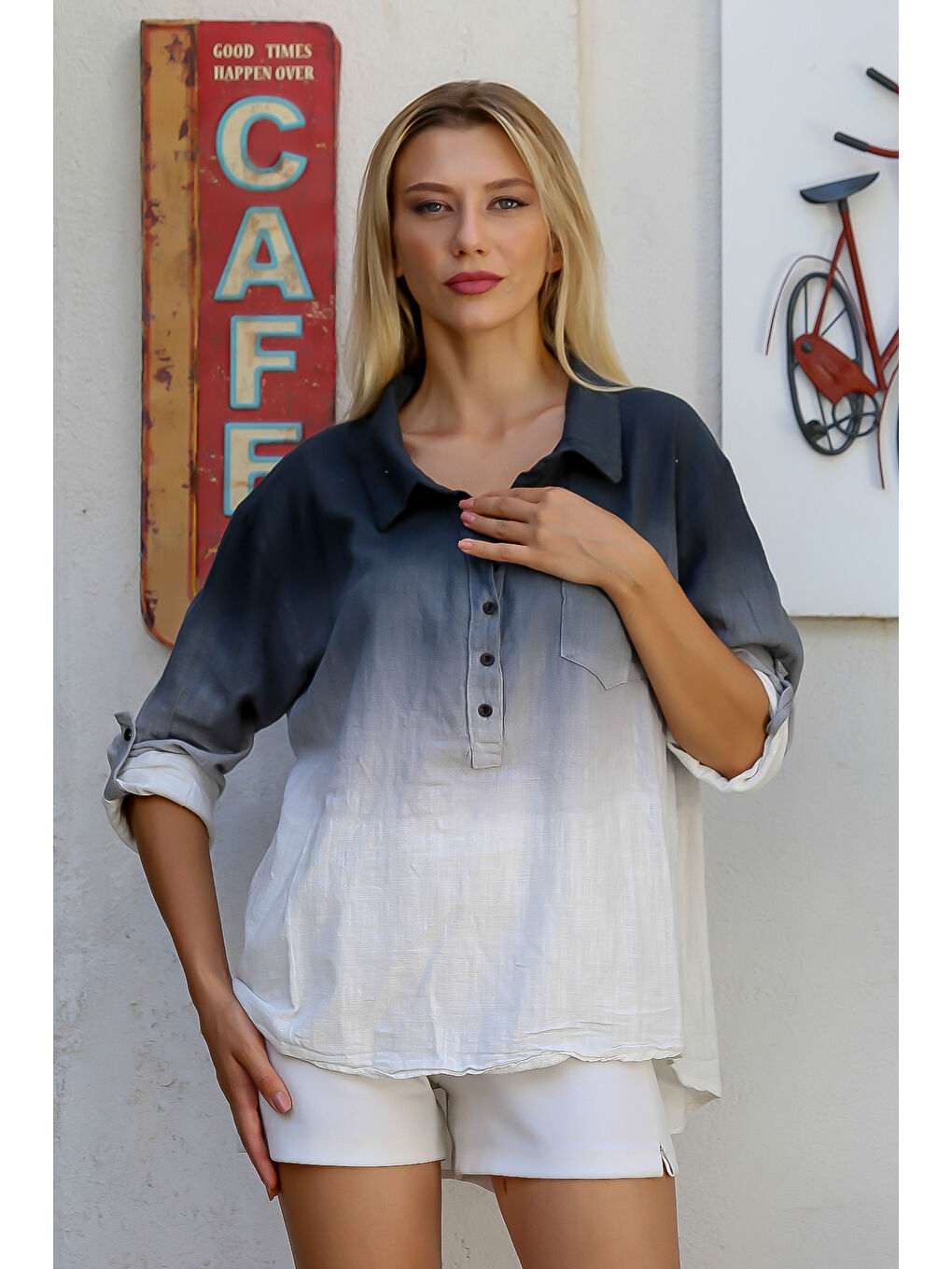 Beyaz-Antrasit Gömlek Yaka Uzun Kol Batik Düğmeli Tek Cepli Dokuma Bluz-3