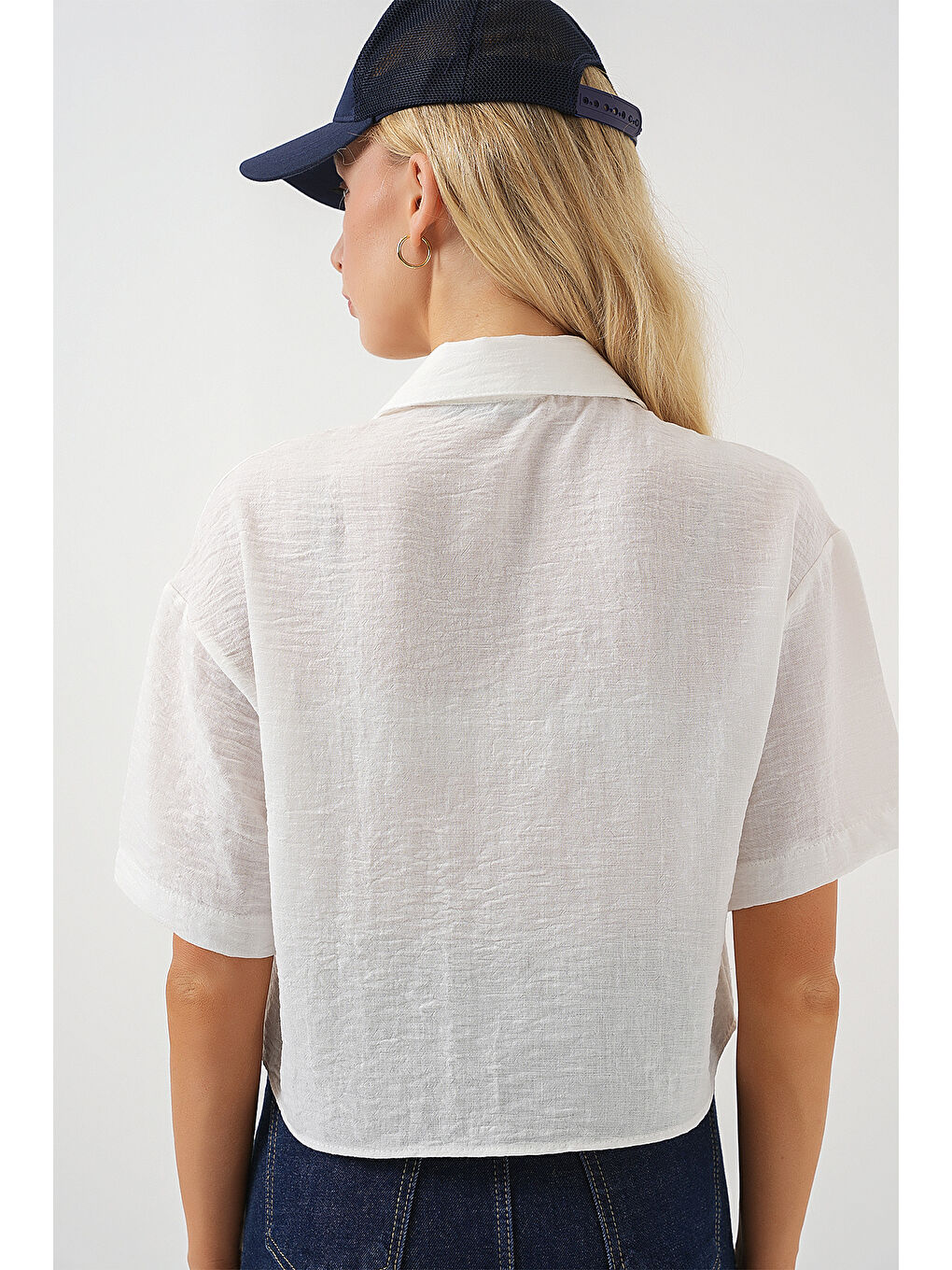 Kadın Kısa Kol Crop Gömlek 20341 - Beyaz-5