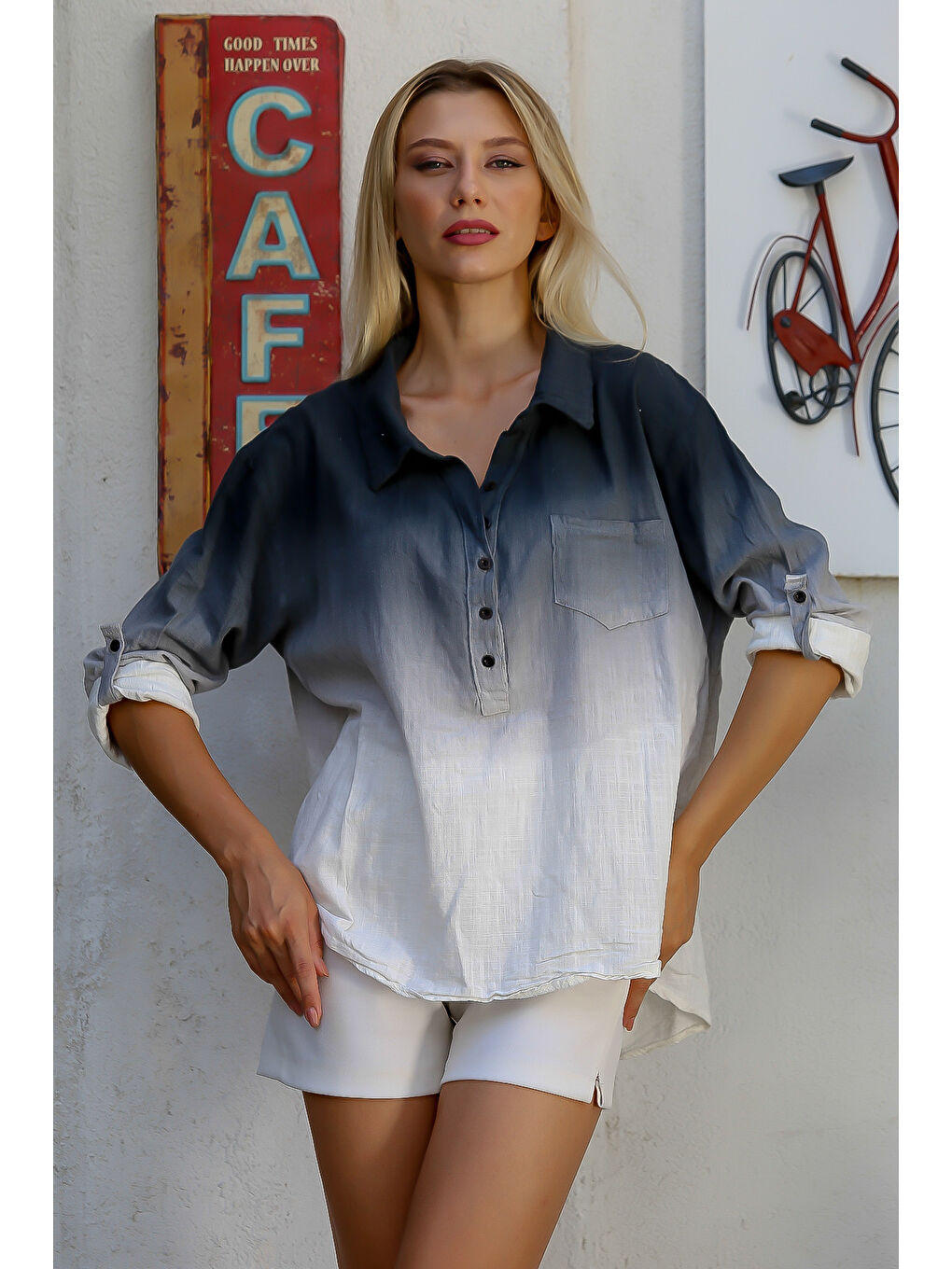 Beyaz-Antrasit Gömlek Yaka Uzun Kol Batik Düğmeli Tek Cepli Dokuma Bluz-4