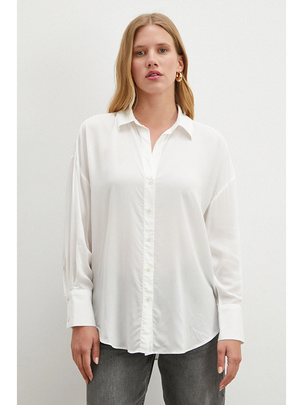 Viskon Dokuma Gömlek Beyaz-1