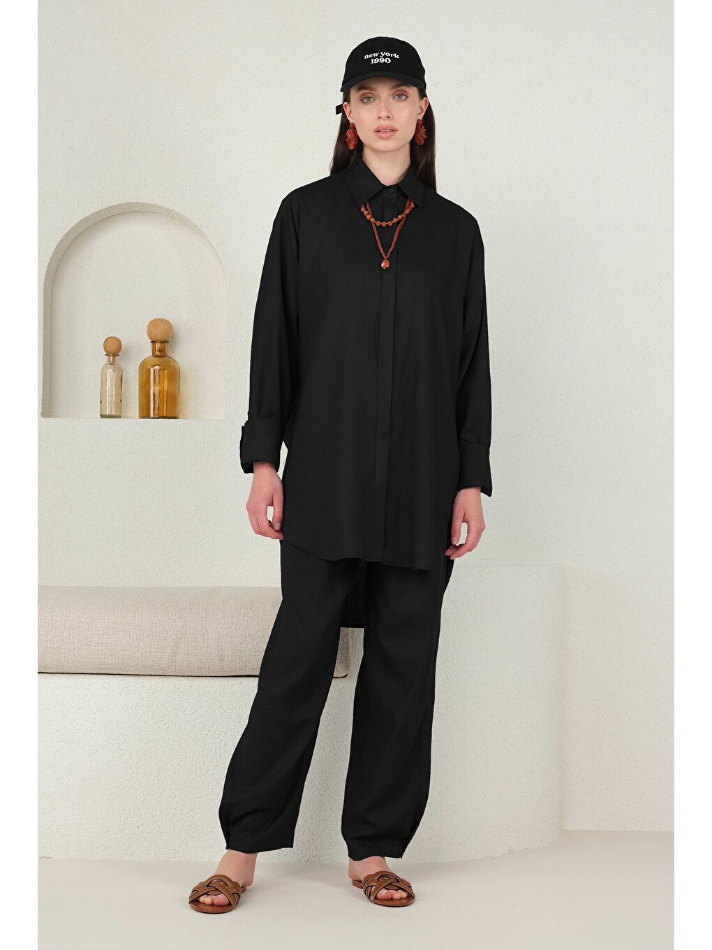 Arkası Pileli Gömlek Siyah