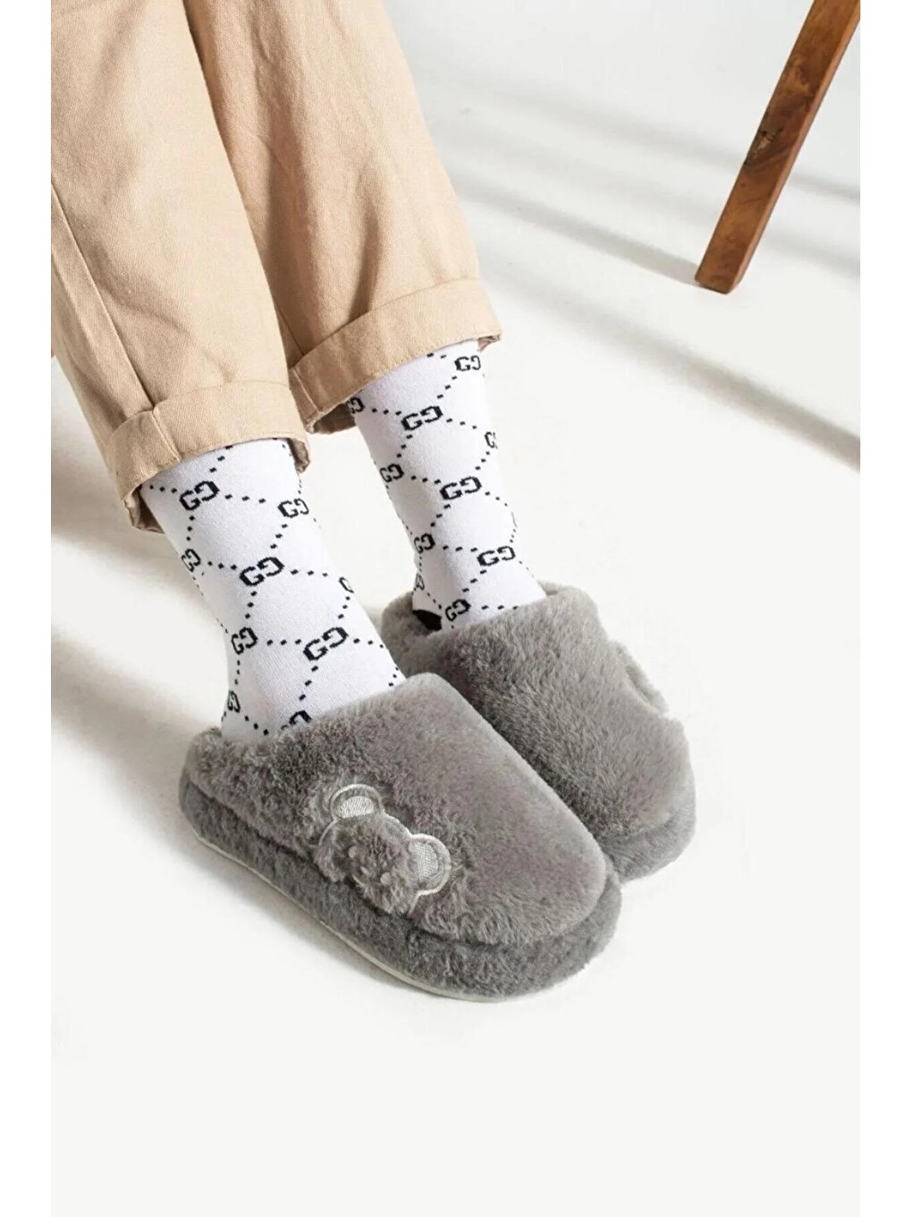 Karışık Unisex Nakışlı Kadife Ev Terliği-4