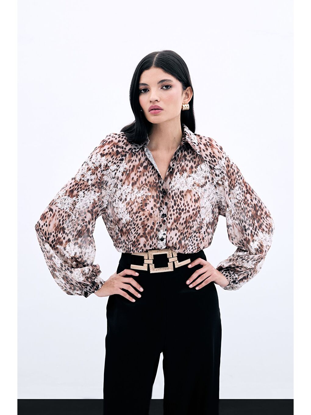 Bej Leopar Desenli Nakışlı Gömlek - Vizon