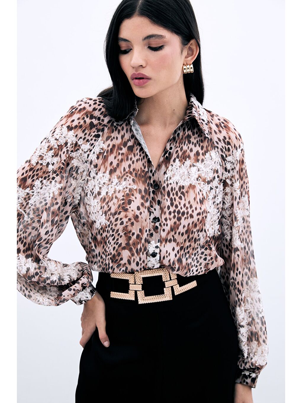 Bej Leopar Desenli Nakışlı Gömlek - Vizon-1