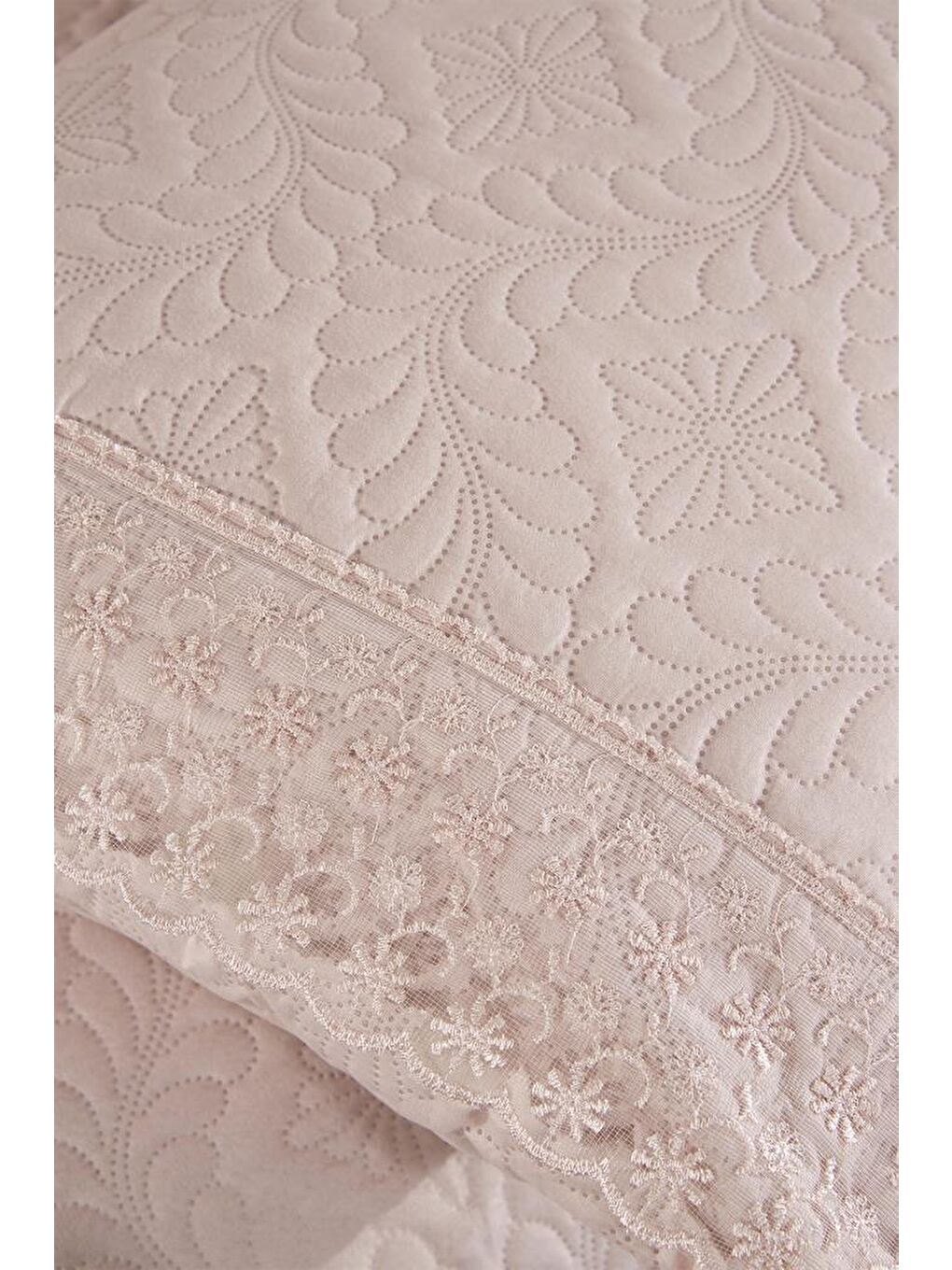 Pembe Zoya Dantelli Kapitoneli Ultrasonik Çift Kişilik Yatak Örtüsü Pudra-3