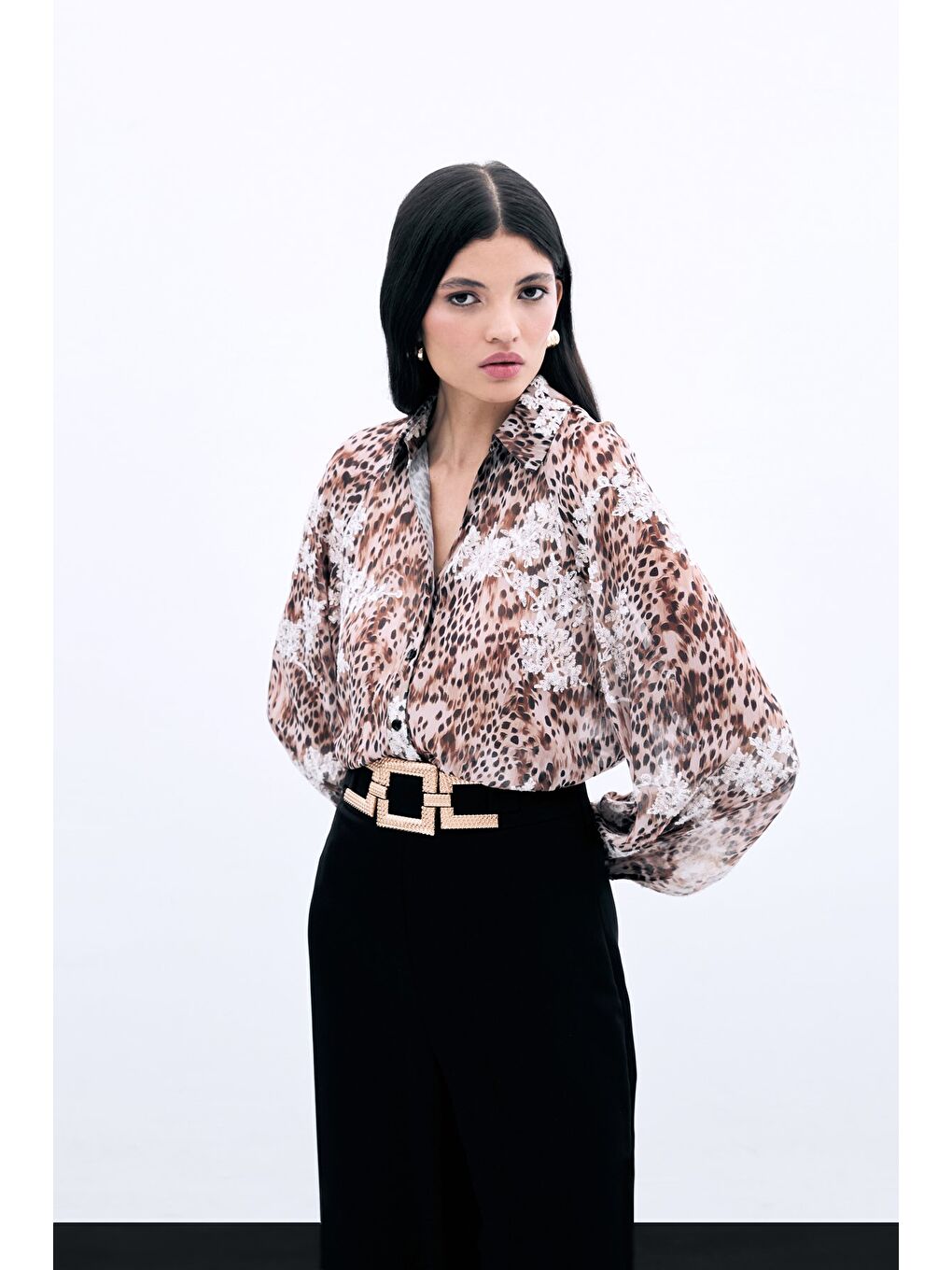 Bej Leopar Desenli Nakışlı Gömlek - Vizon-2