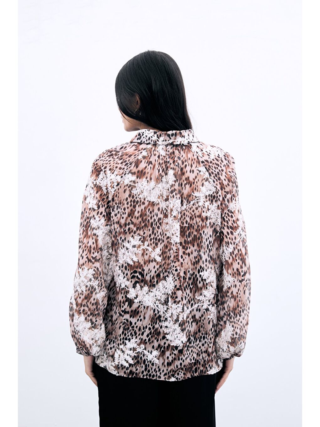Bej Leopar Desenli Nakışlı Gömlek - Vizon-5