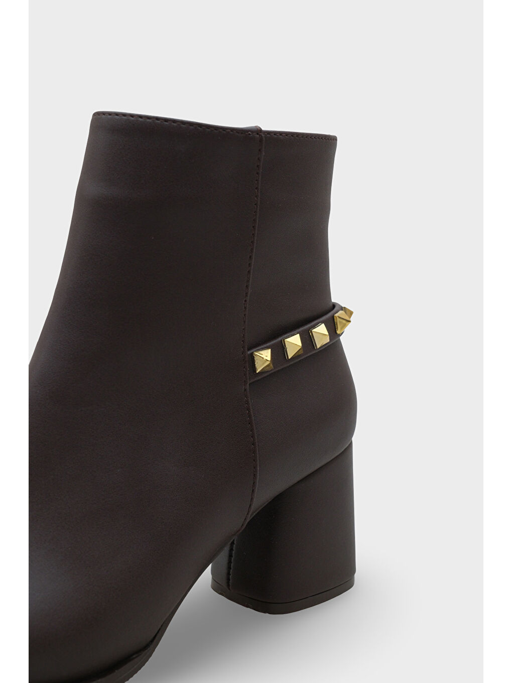 Kahverengi Elwira Kadın Bot-2