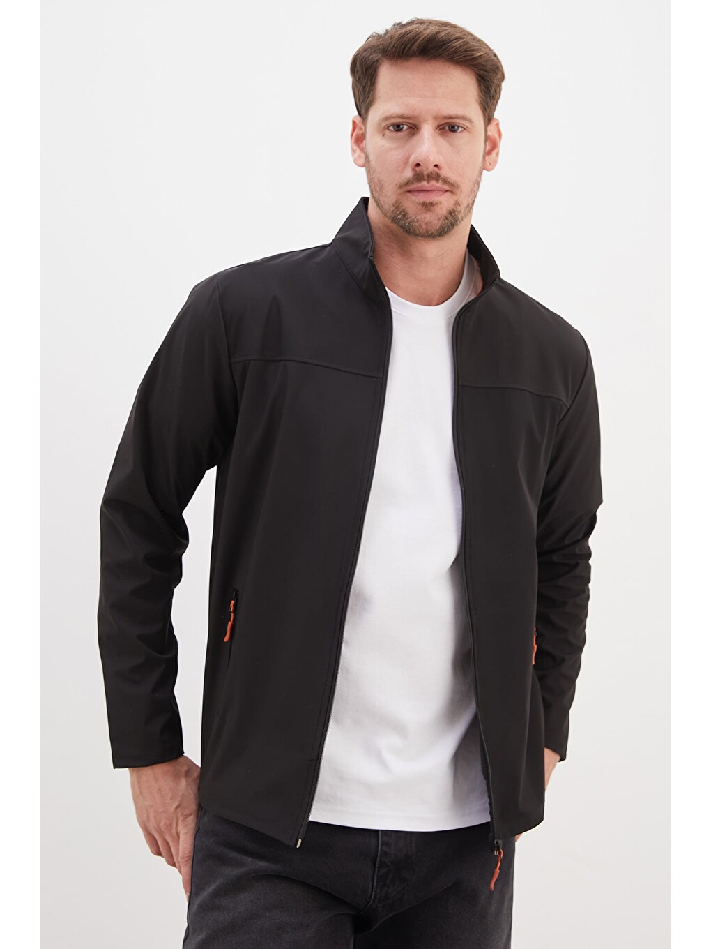Siyah Fermuarlı Dik Yaka Softshell Ceket-2