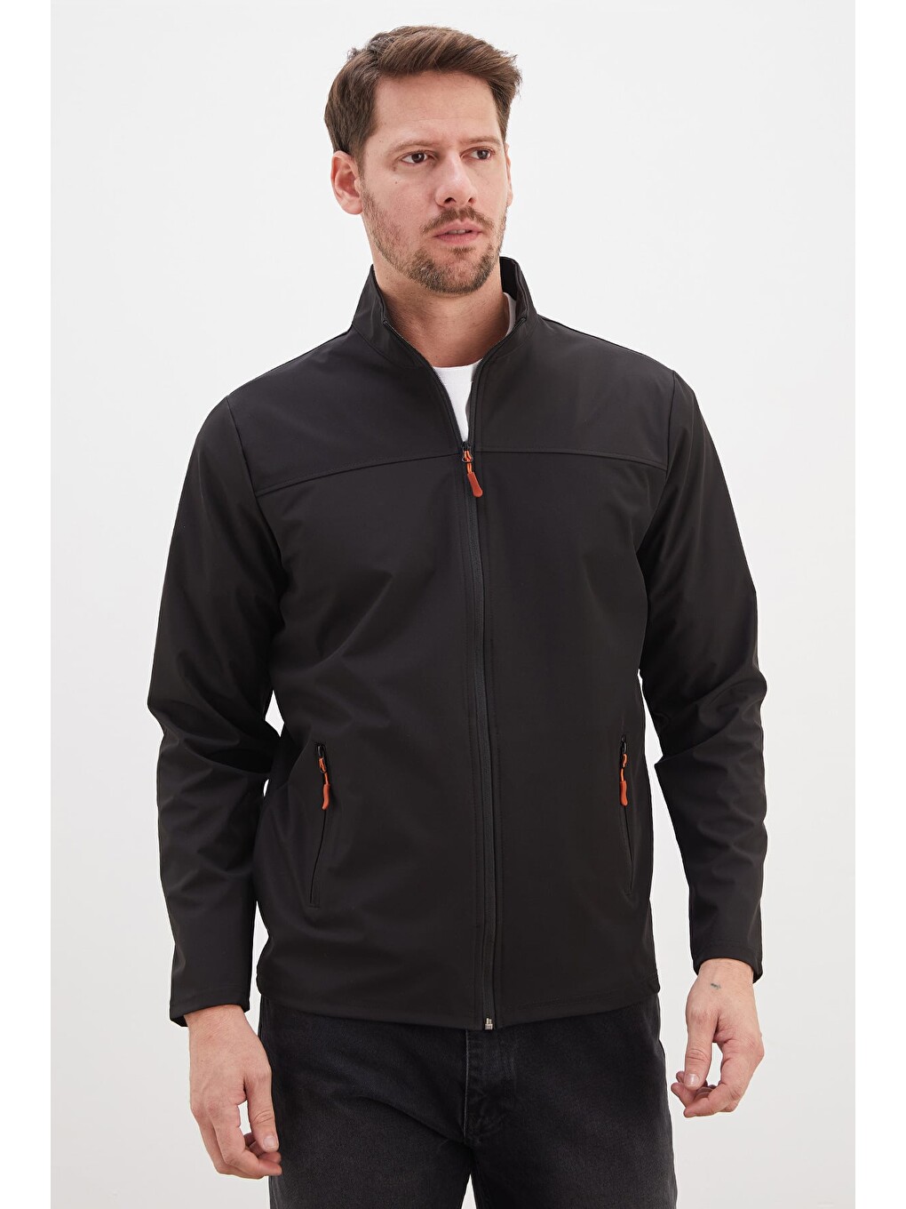 Siyah Fermuarlı Dik Yaka Softshell Ceket-4