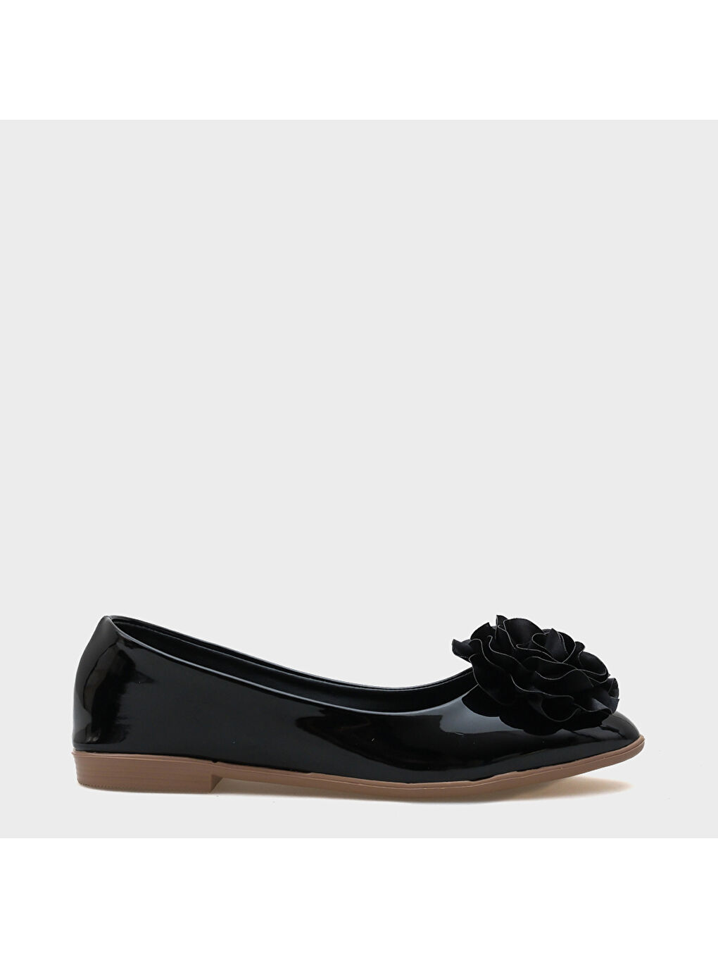 Siyah Cher Kadın Çiçekli Babet-1