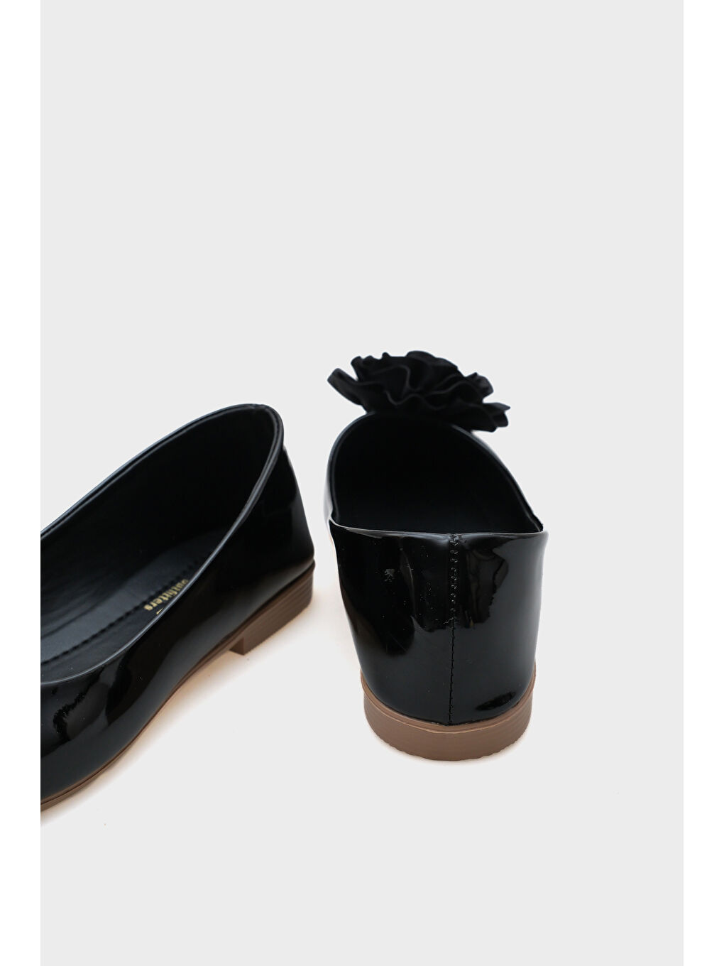 Siyah Cher Kadın Çiçekli Babet-5