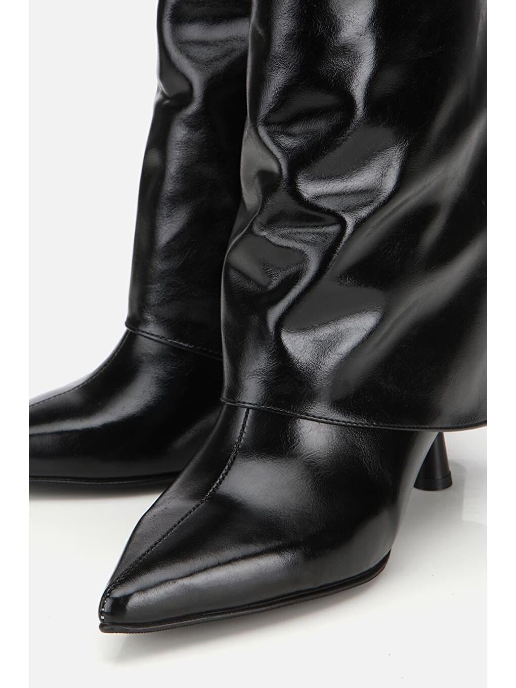 Kadın Rugan Siyah Pantolon Görünümlü Topuklu Bot-3