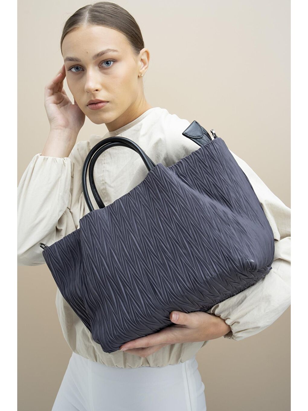 Gri Kadın Omuz Çantası BYN2315-1