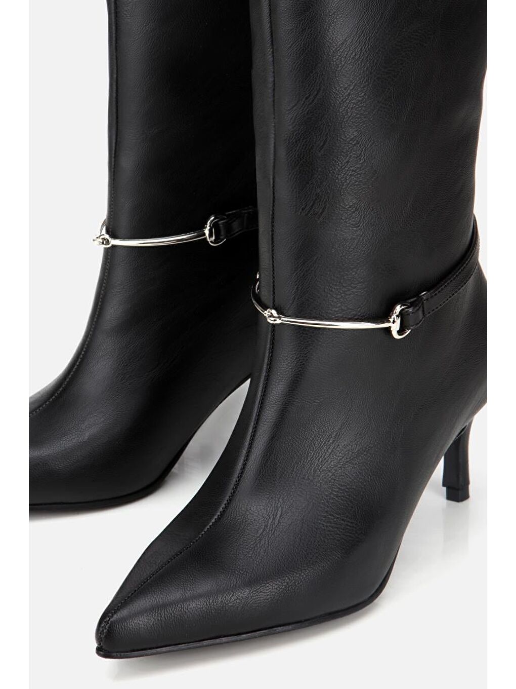 Kadın Siyah İnce Kemerli Tokalı Topuklu Çizme-3