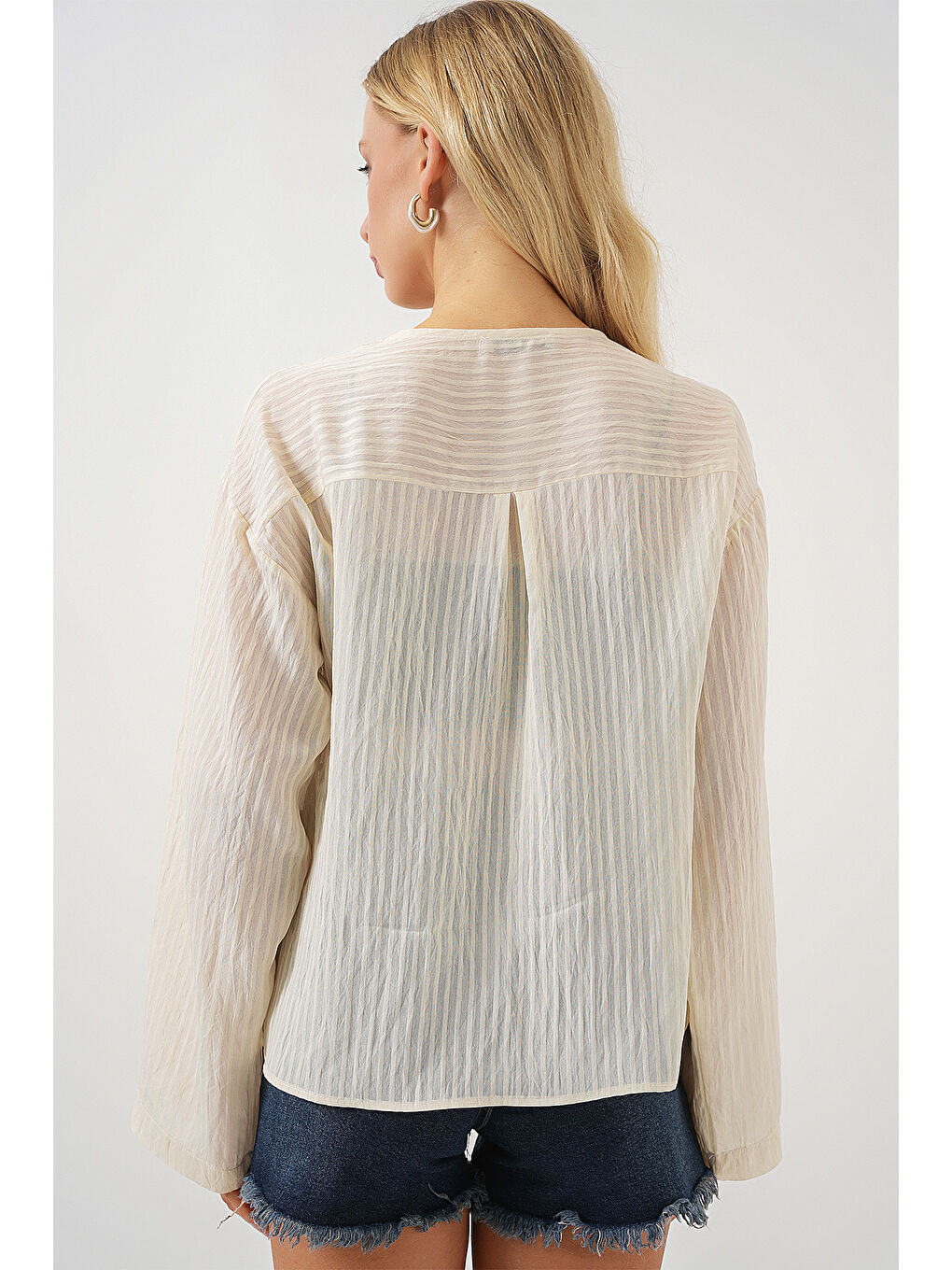 Ekru Kadın Önü Bağcıklı Bluz 952 - Krem-5