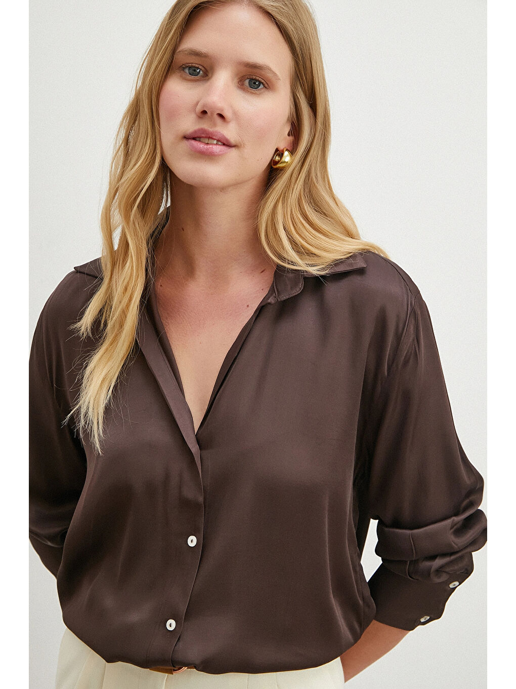 Karışık Viskon Saten Gömlek Kahve-5