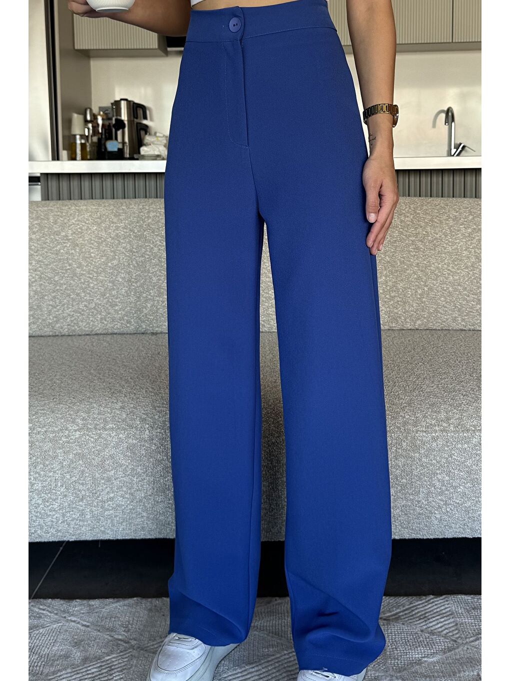 Mavi Kadın Bol Paça Kumaş Pantolon