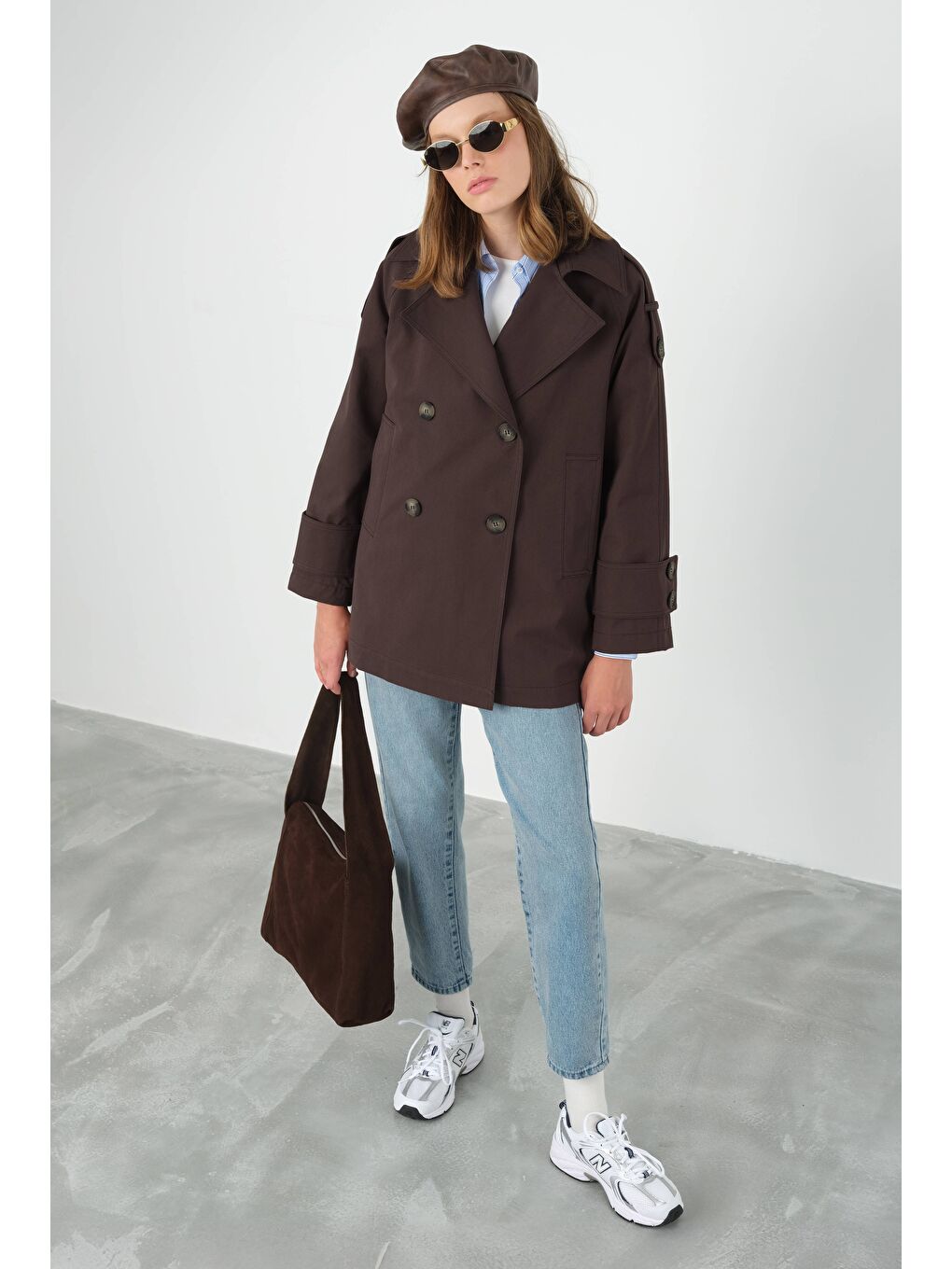 Kahverengi Kısa Kruvaze Trençkot Acı Kahve