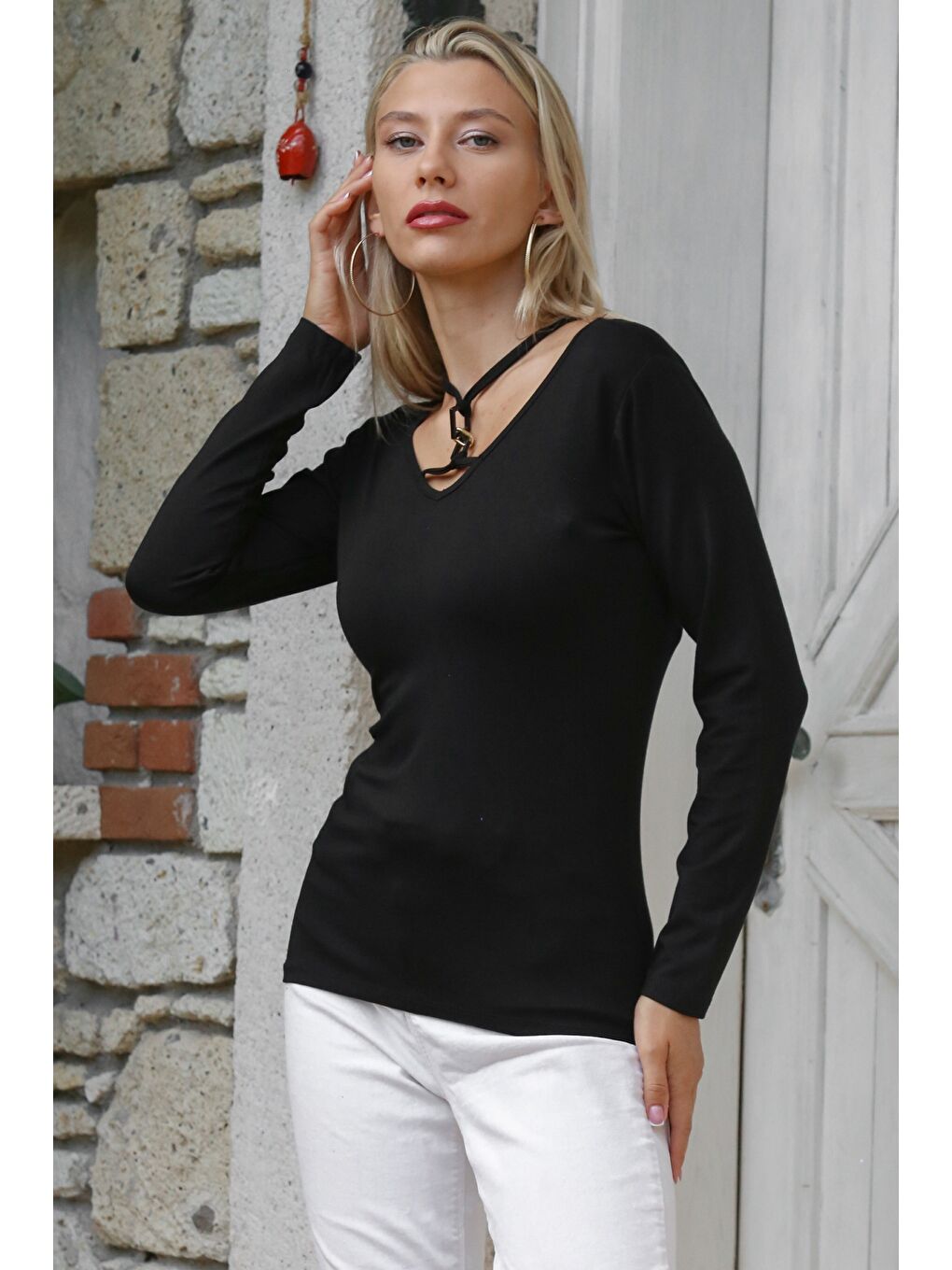 Siyah V Yaka Uzun Kol Biyeli Örme Casual Bluz