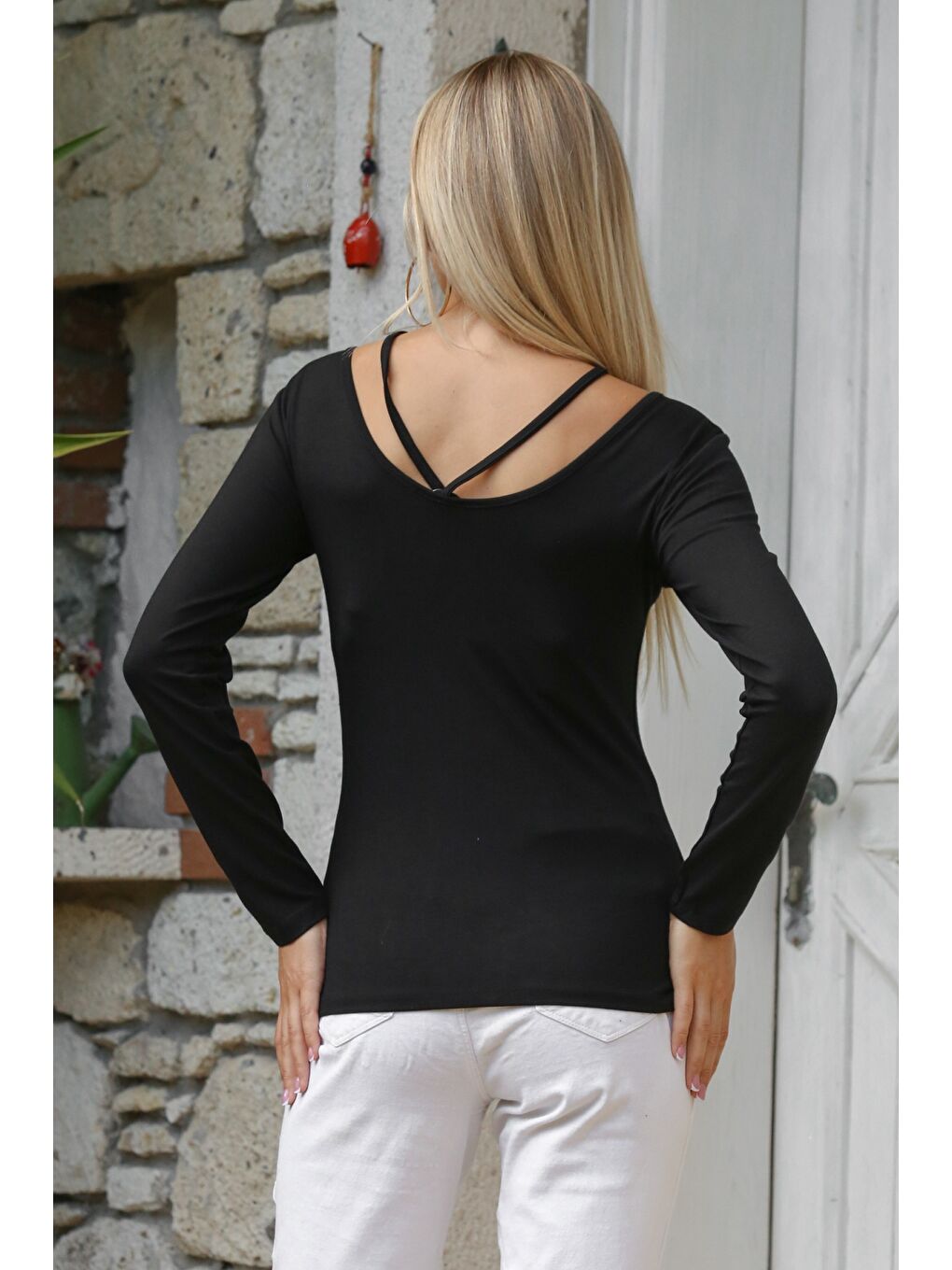 Siyah V Yaka Uzun Kol Biyeli Örme Casual Bluz-1