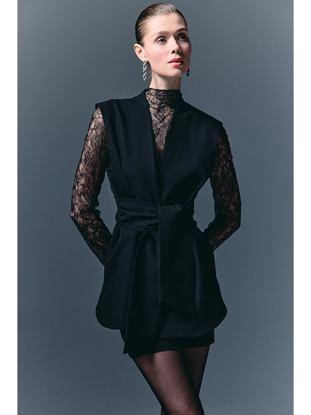 Kalın Kuşaklı Yelek - Siyah-1