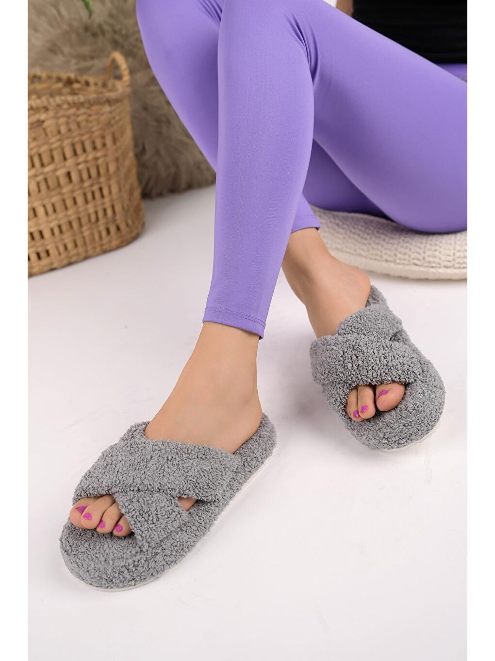 Gri HAVLU Çapraz Kadın Ev Terliği Kışlık Terlik Ses Yapmaz-2