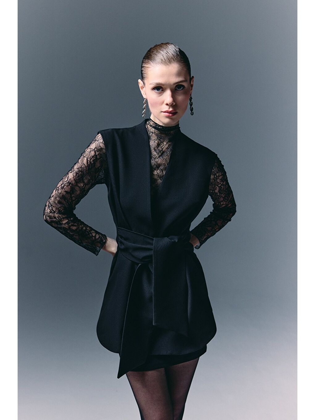 Kalın Kuşaklı Yelek - Siyah-5