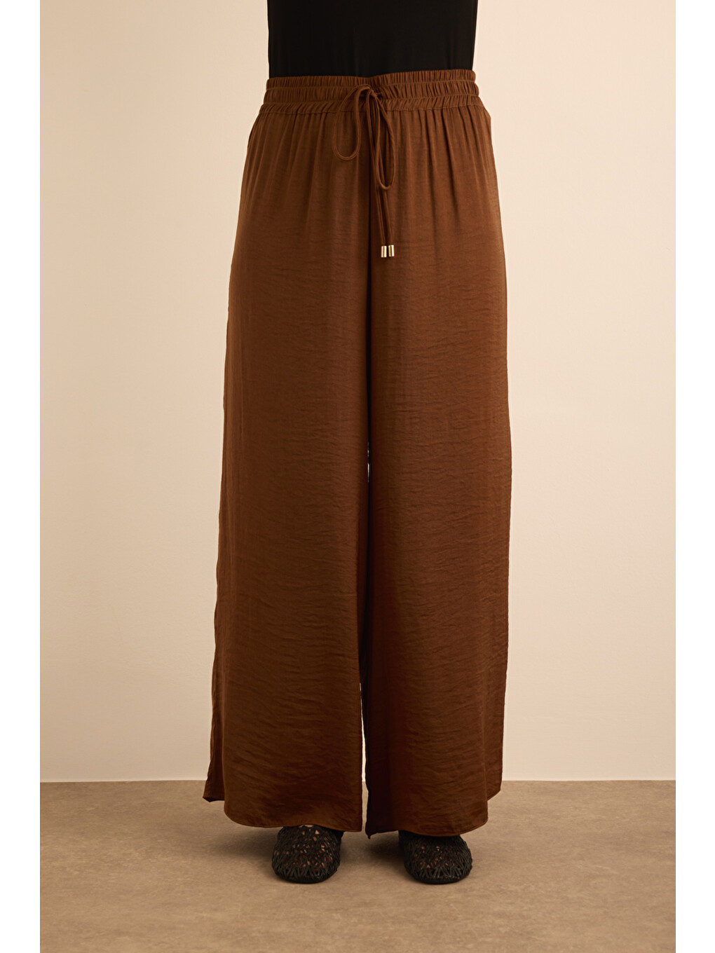 Kahverengi Beli Lastikli Bol Pantolon-2