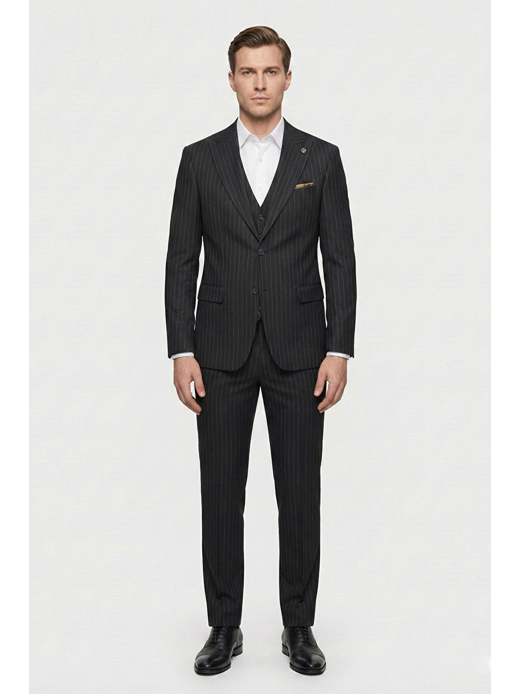 Giotelli Siyah Yelekli 8 Drop Polyester Viskon Karışımlı Erkek Takım Elbise-1