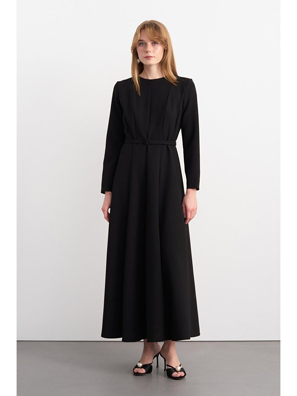 Linda Parçalı Uzun Elbise Siyah