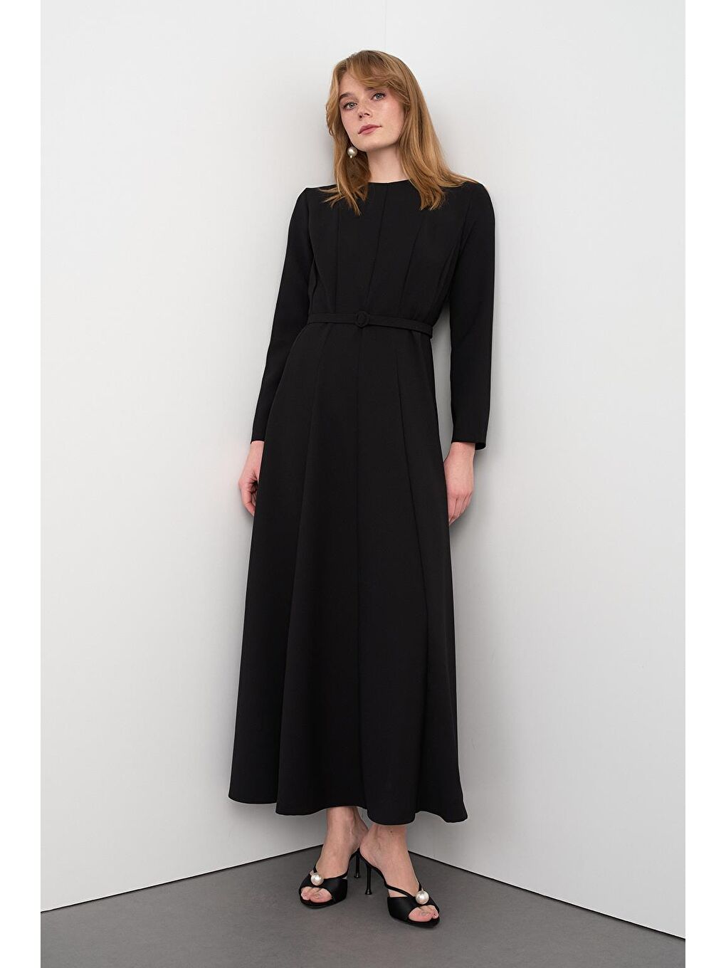 Linda Parçalı Uzun Elbise Siyah-2