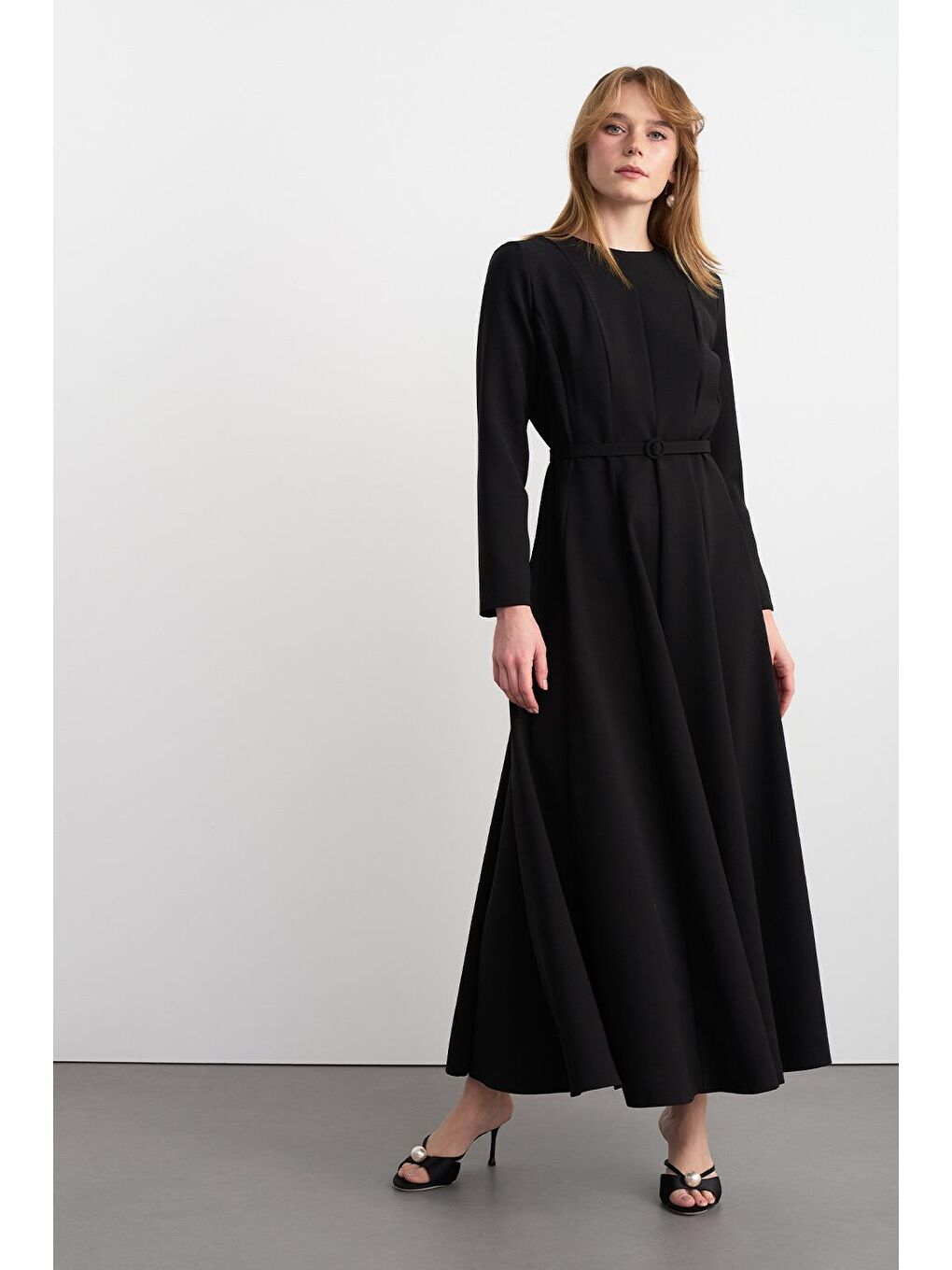 Linda Parçalı Uzun Elbise Siyah-3