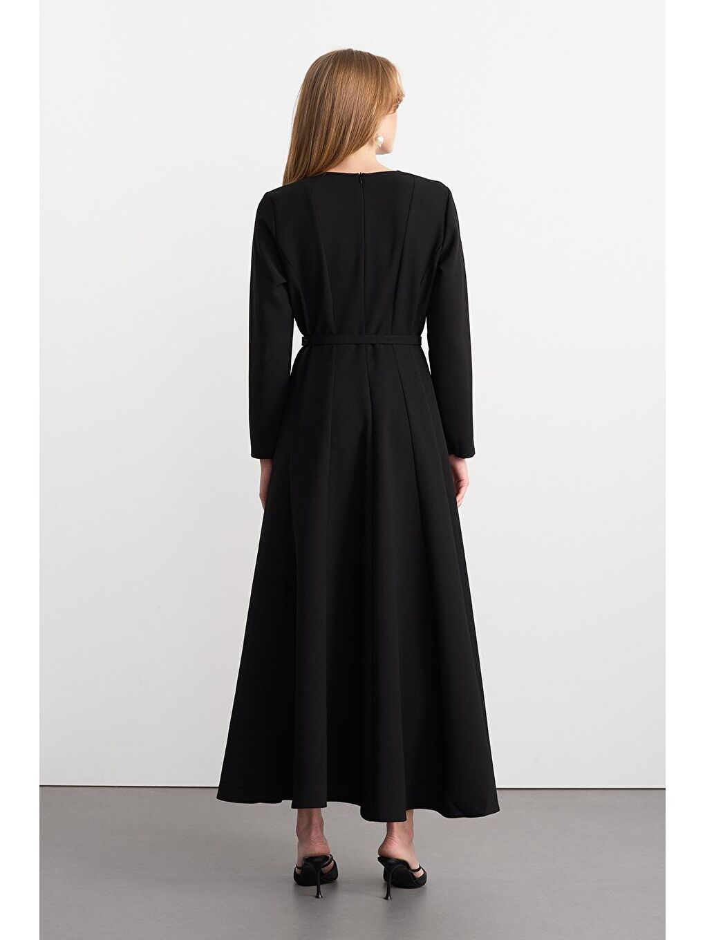 Linda Parçalı Uzun Elbise Siyah-5