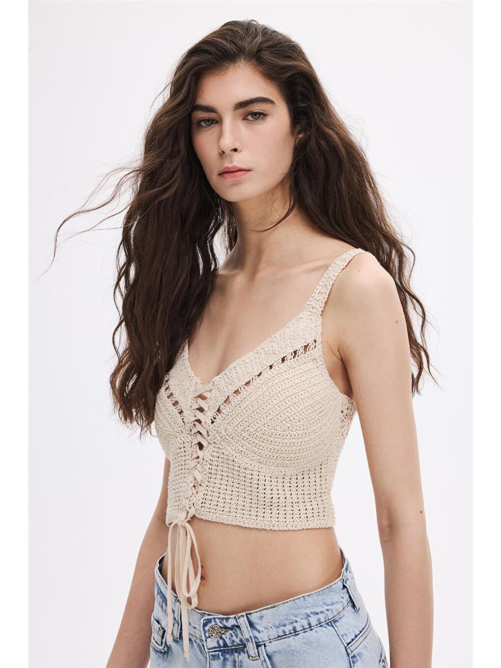 Bej Önden Bağcıklı Crop Top
