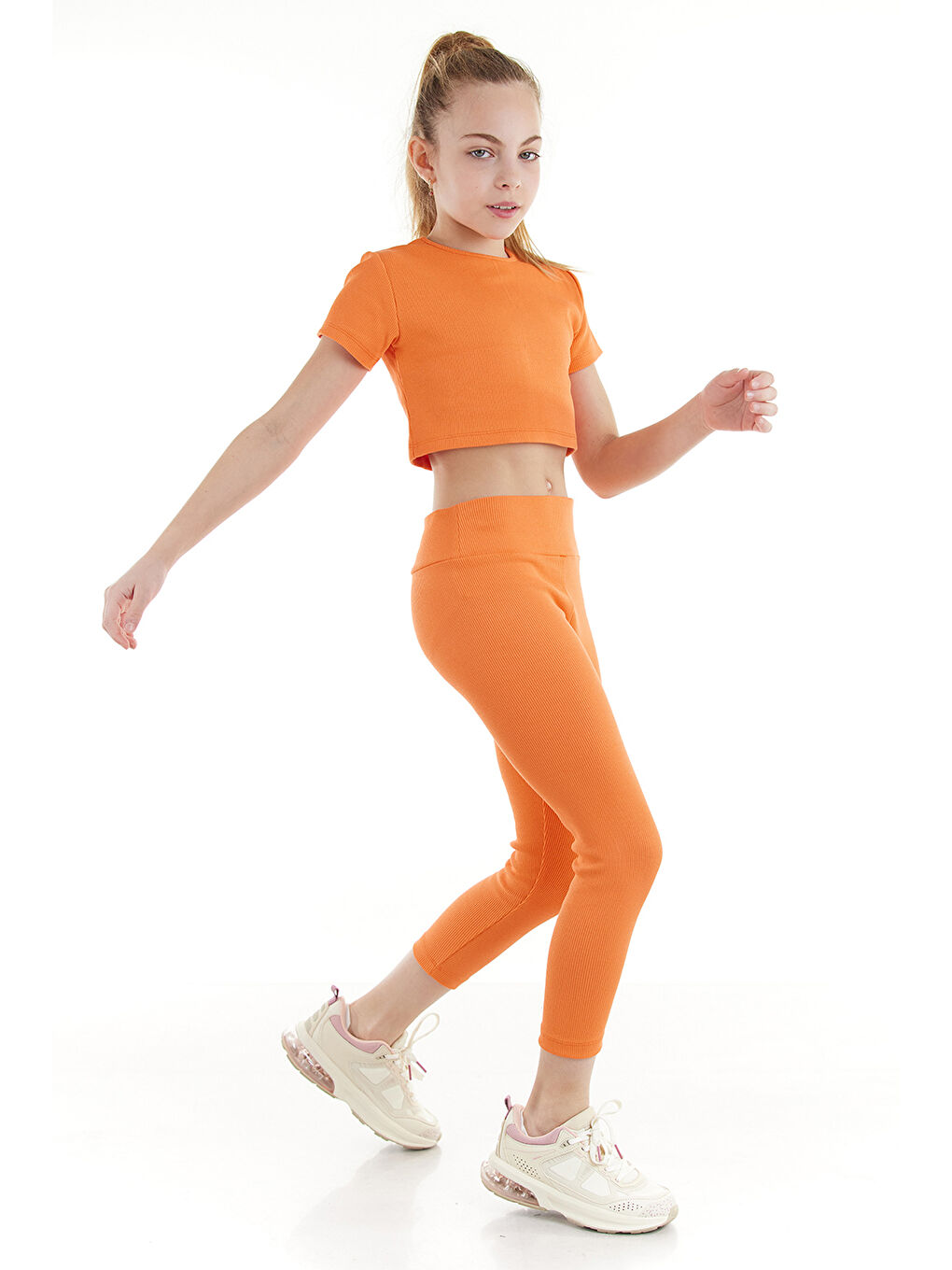 Colorinas Turuncu Basic Capri Tshirt Takım
