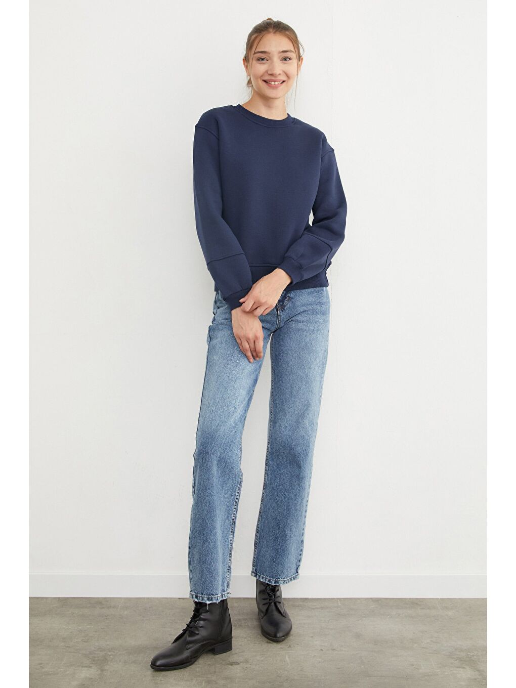 Lacivert 3 İplik Basic Bisiklet Yaka Sweatshirt-2