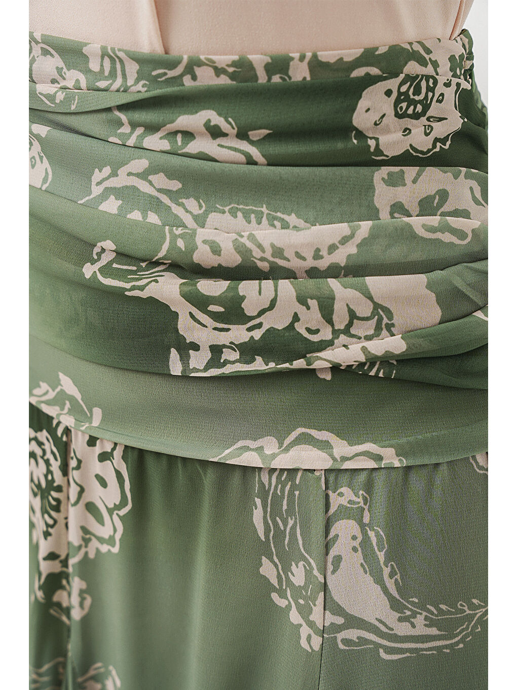 Kadın Desenli Şifon Etek 8057 - E.Yeşil-5