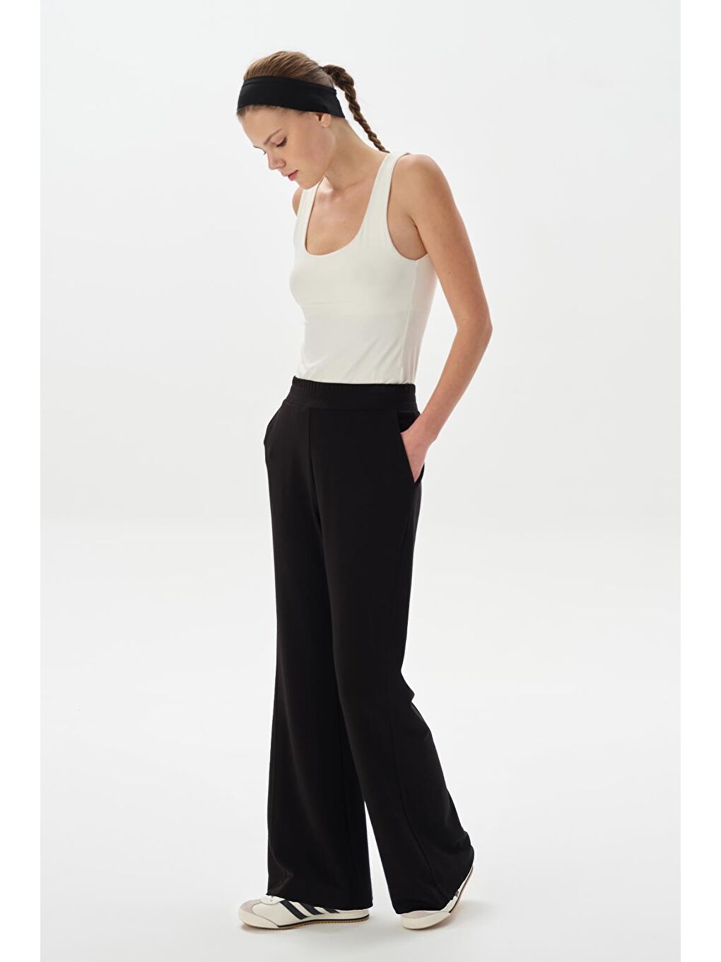 Modal Örme Nervürlü Flare Pantolon Siyah-1