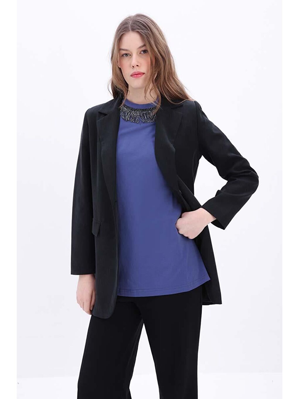 İndigo-Pamuklu Püskül Detaylı Kısa Kollu T-Shirt-3