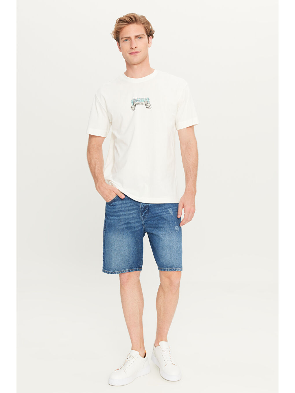 %100 Pamuk Relaxed Fit Geniş Kesim Bisiklet Yaka Kırık Beyaz Big Logo Tişört-2