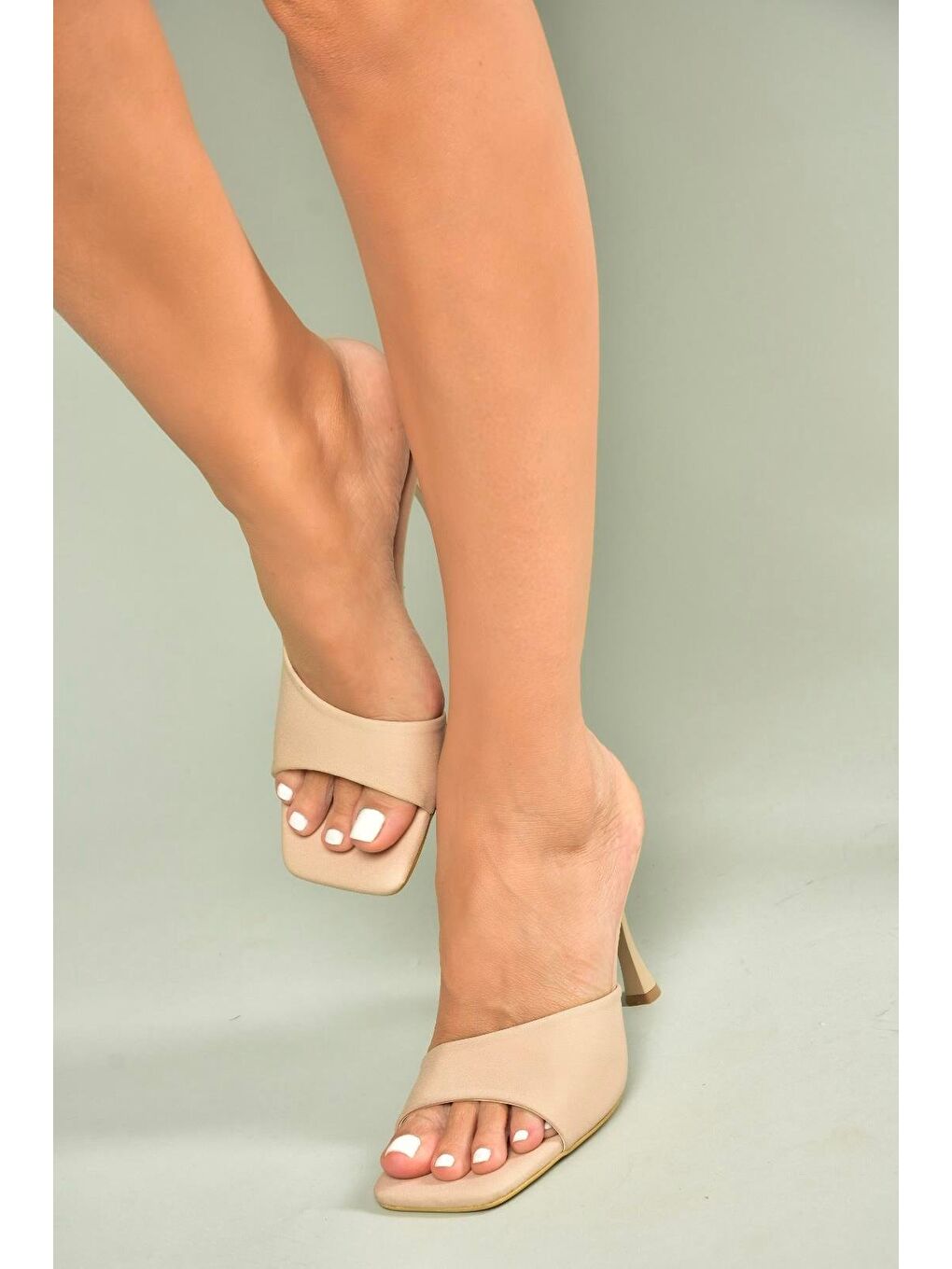 Bej Ten Kadın Topuklu Ayakkabı U590149604-3