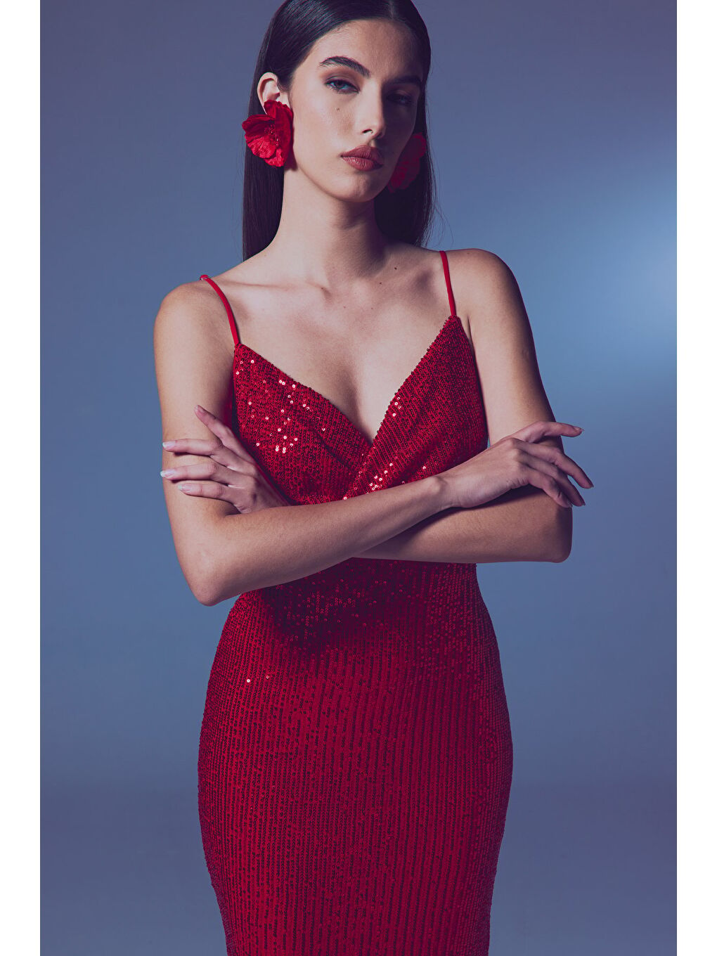 Dekolteli Payet Elbise - Kırmızı-6